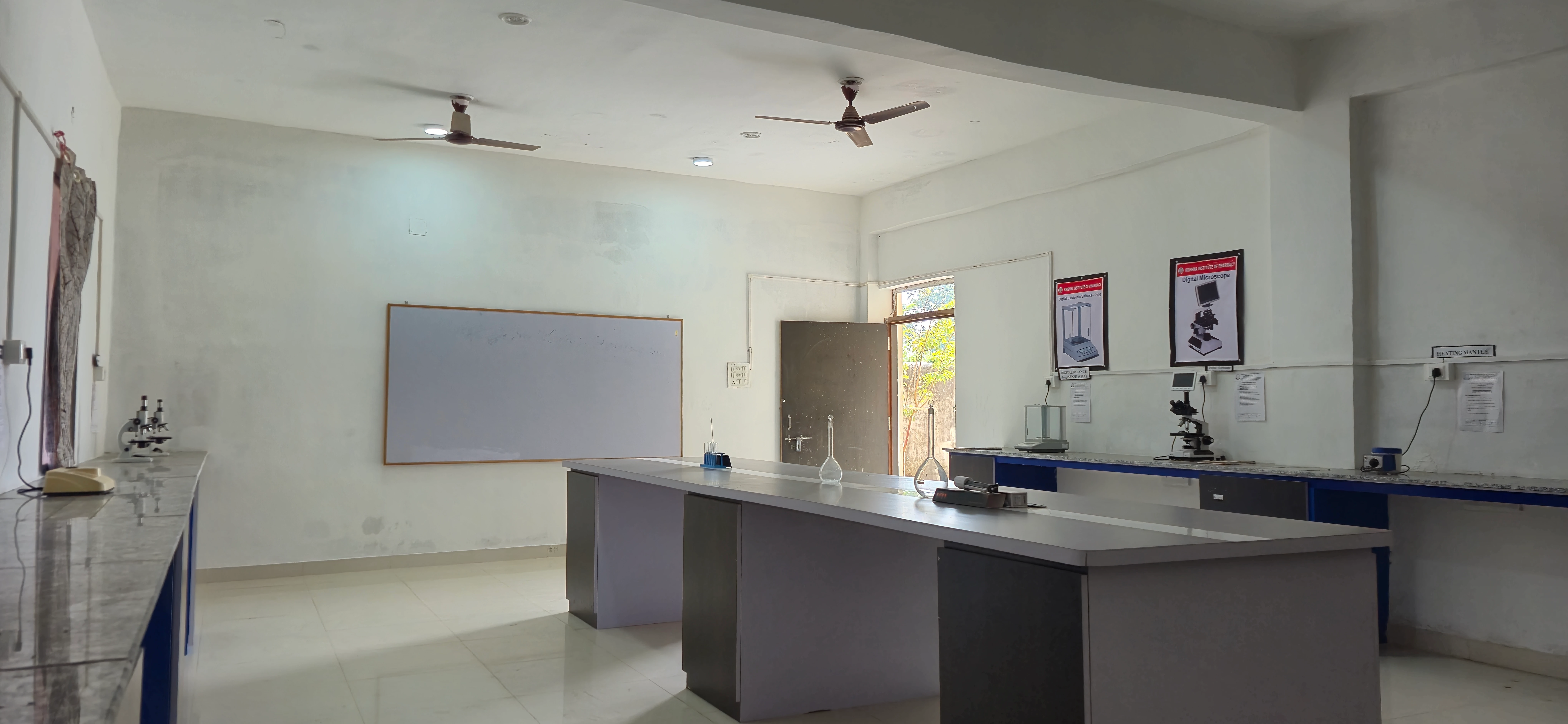 Pharmacy Practice laboratory facility 4