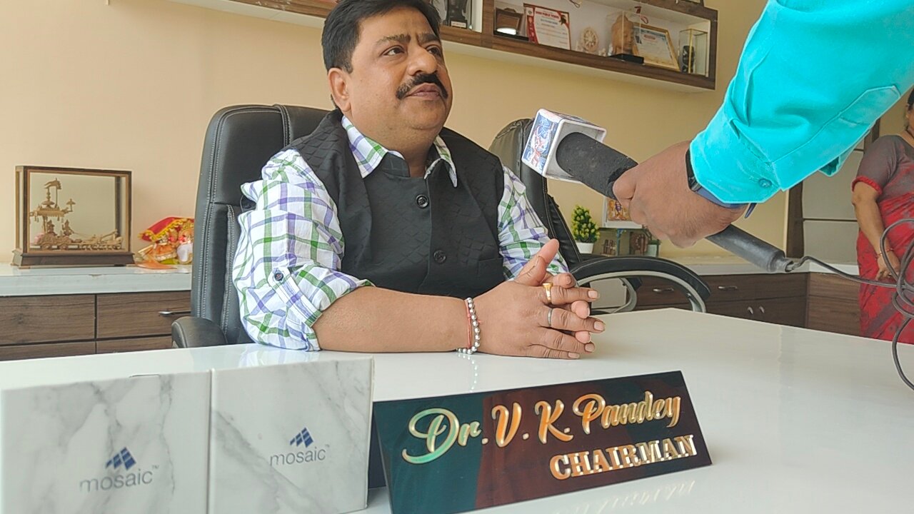 Dr.V.K.Pandey